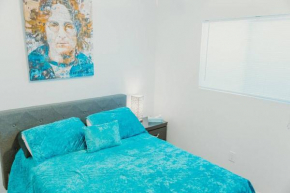 Modern Relaxing Studio w/ Private Entrance #2